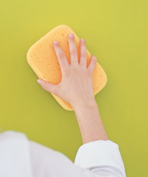Cleaning of walls
